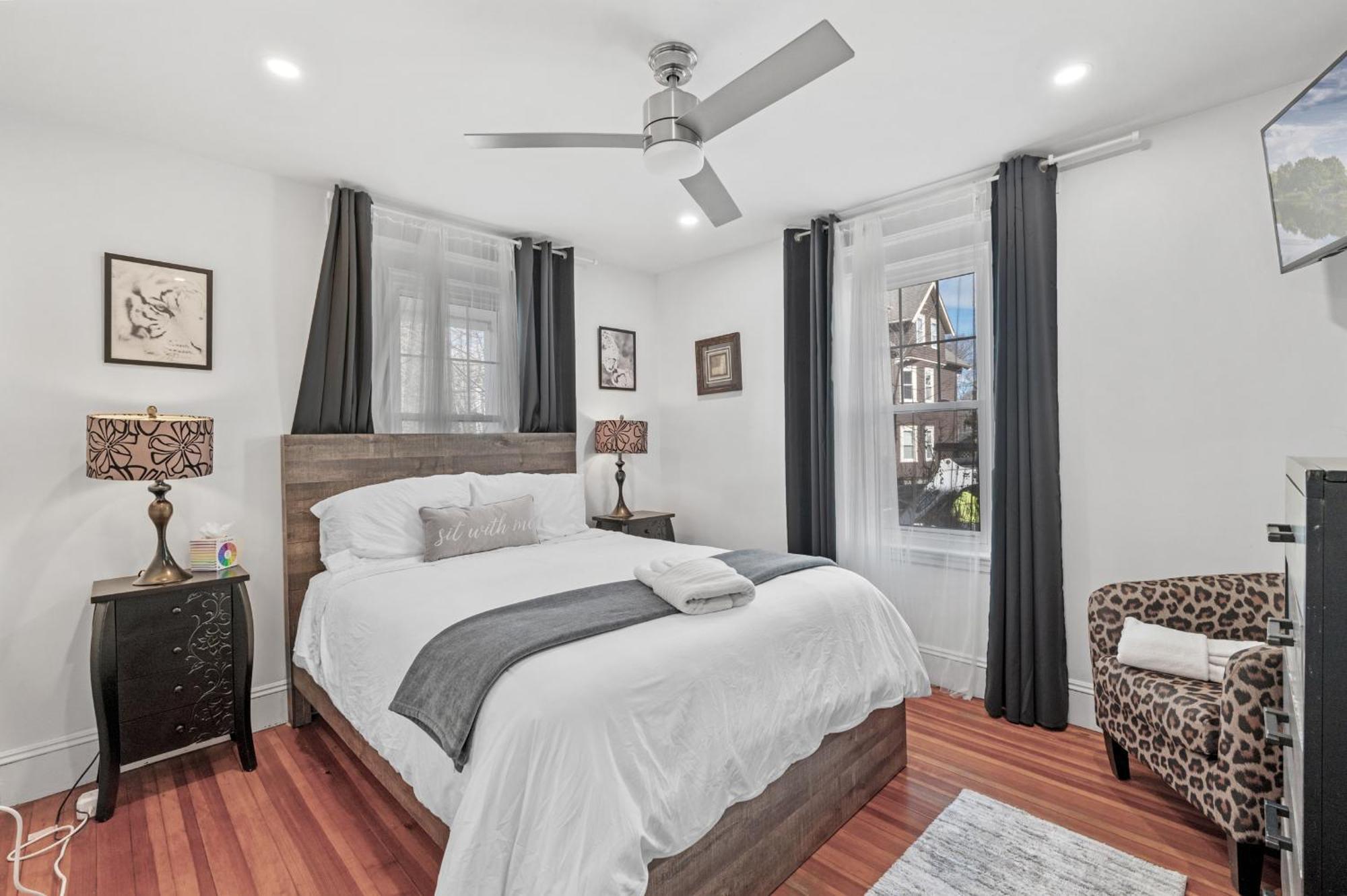 בוסטון Roslindale Village Condos מראה חיצוני תמונה